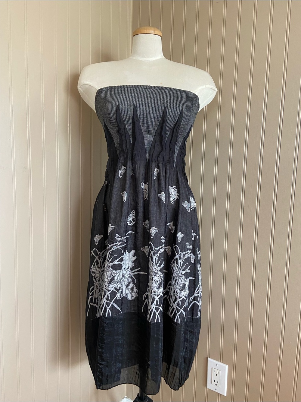 Y2K Lapis Black, Grey & White Strapless Floral Butterfly Dress Womenβs One Size